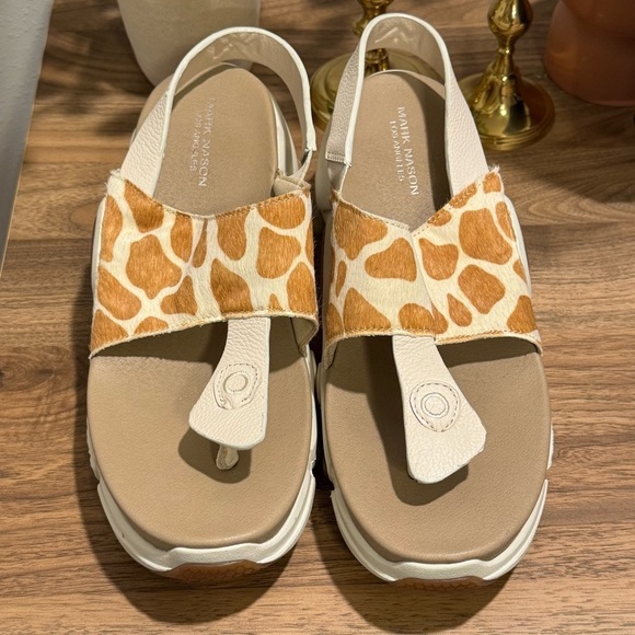 Mark Nason Shoes - Mark Nason Women’s 10 Giraffe Print Neo Block Leather Platform Sandals Comfort
